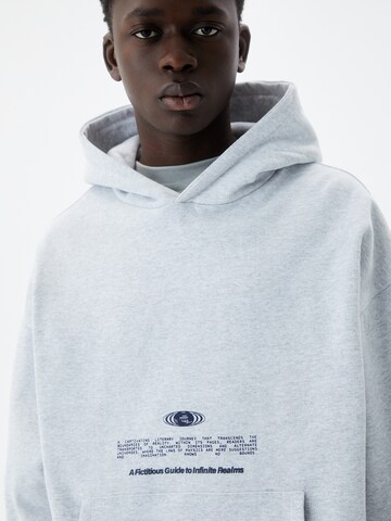 Pull&Bear Sweatshirt in Grau