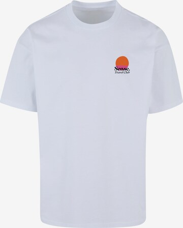 T-Shirt 'SENSE TRAVEL CLUB' 9N1M SENSE en blanc : devant