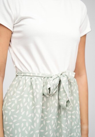 Robe Cloud5ive en blanc