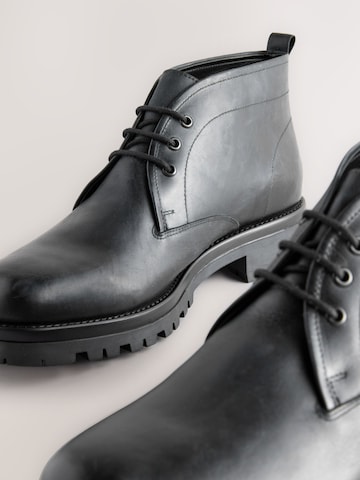 Botine Chukka de la Next pe negru