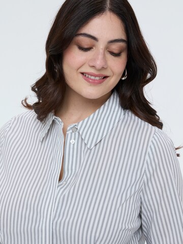 Camicia da donna di Fiorella Rubino in grigio