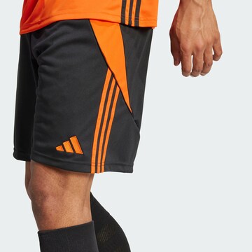 ADIDAS PERFORMANCE - regular Pantalón deportivo 'Tiro 24' en negro