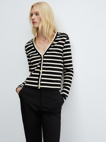 Cardigan 'PORTA' MANGO en noir : devant