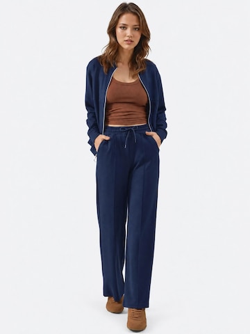 Lady Bersan Leisure suit in Blue