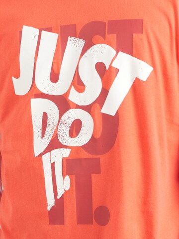 Nike Sportswear Tričko – červená