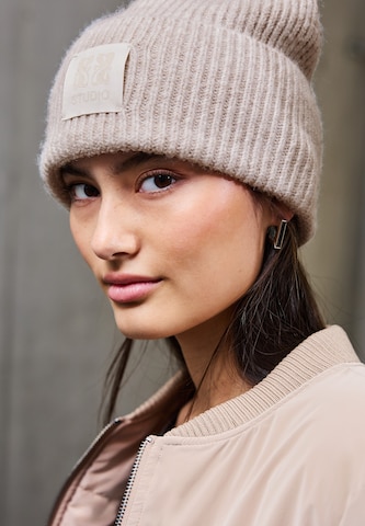 Street One Studio Beanie in Beige: front