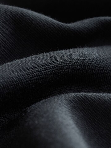 T-Shirt Next en noir