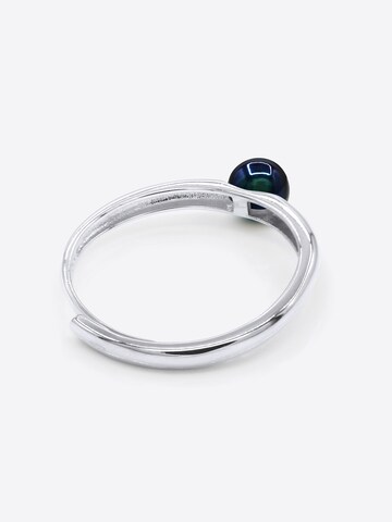 Ateliers Saint Germain Ring 'Reine Jeanne' in Black