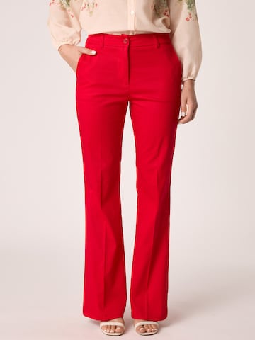évasé Pantalon à plis Quiosque en rouge : devant