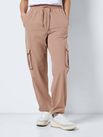 Noisy may Regular Cargo trousers 'KIRBY' in Beige: front