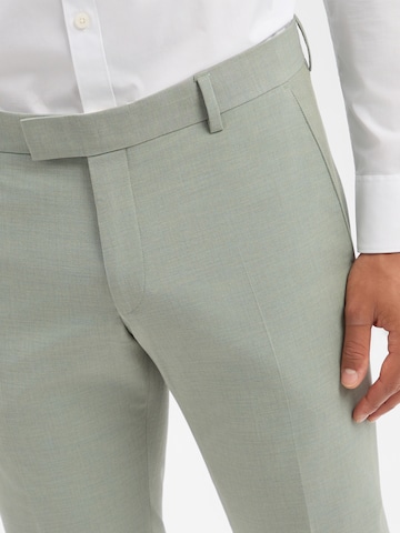 Coupe slim Pantalon à plis 'Melwin' STRELLSON en vert
