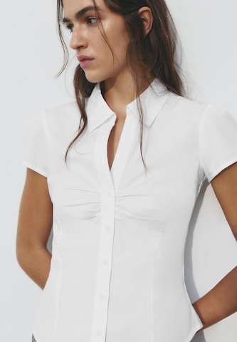 Pull&Bear Блуза в бяло