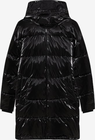 Pull&Bear Winter Jacket in Black: front