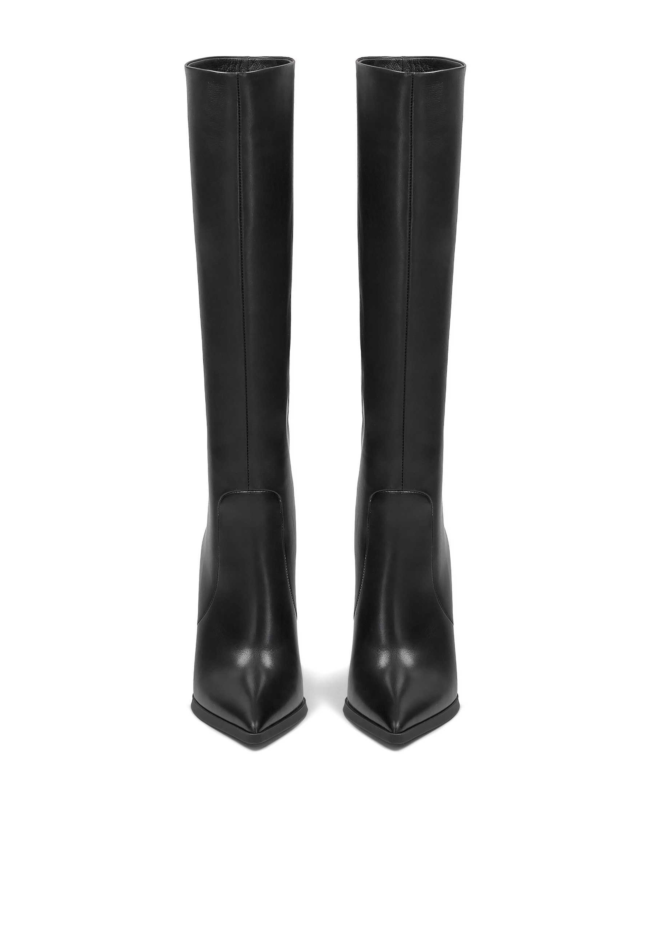 Kazar Boot in Black