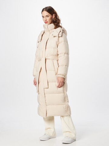 Manteau d’hiver IVY OAK en beige : devant