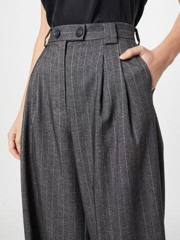 Stella Nova Wide leg Pleat-Front Pants 'Eline My' in Grey