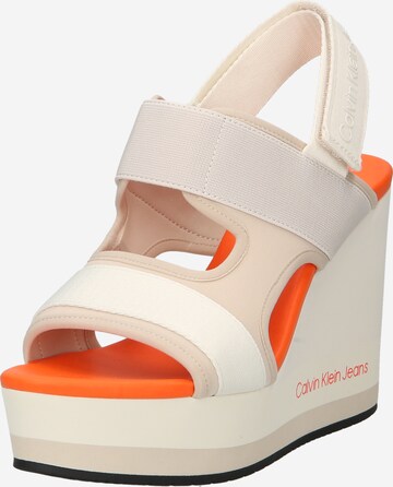 Calvin Klein Jeans Sandal i beige: framsida