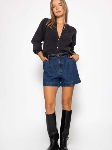 SASSYCLASSY Oversizestrickjacke in Schwarz