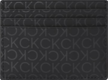 Calvin Klein Etui i svart: forside