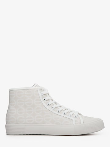 Sneaker alta '009-3' di Estro in beige: frontale