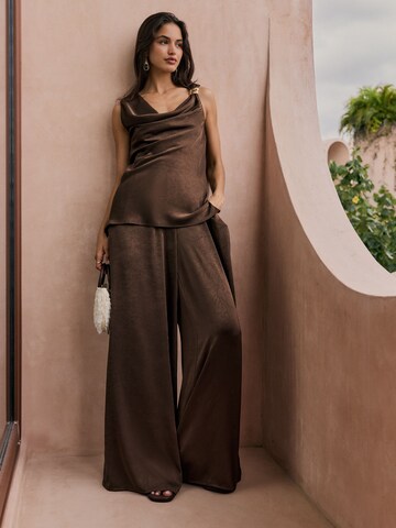 Loosefit Pantalon Friends Like These en marron
