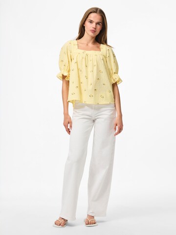 Camicia da donna 'PCThea' di PIECES in giallo