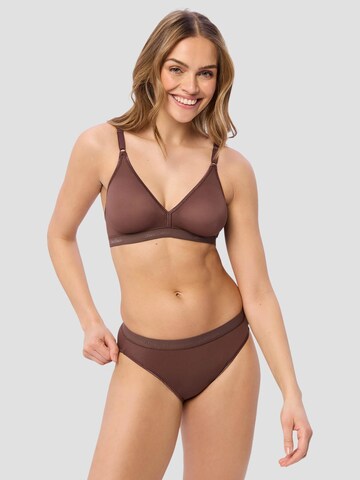 BeeDees Triangle Bra 'Soft-BH Microfun N ohne Bügel' in Brown