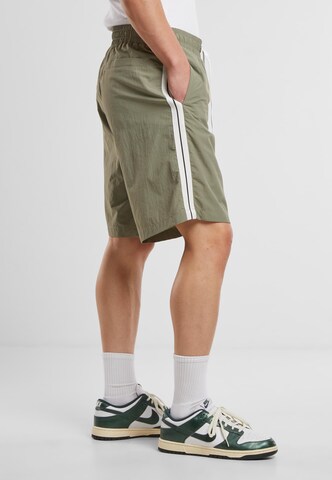 Urban Classics Board shorts in Green