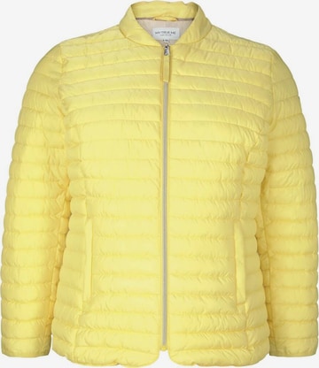 Tom Tailor Women + Between-Season Jacket in Yellow: front