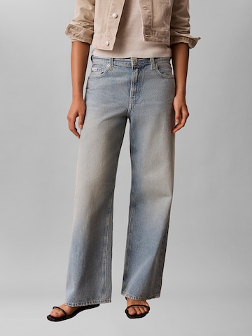 Calvin Klein Jeans Loosefit Jeans in Blau: Vorderseite
