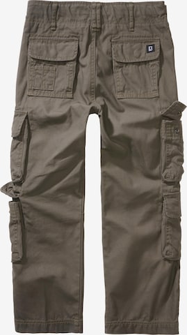 Brandit Loose fit Pants in Green