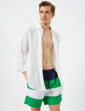 Koton Zwemshorts in Groen