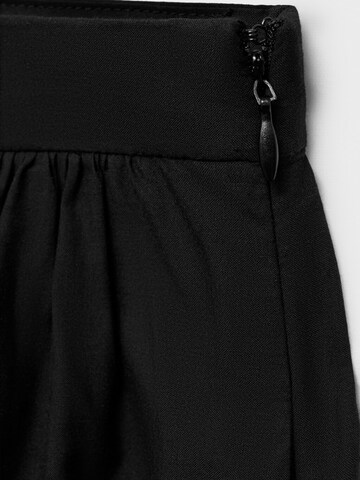 Jupe 'CLAUS' MANGO en noir