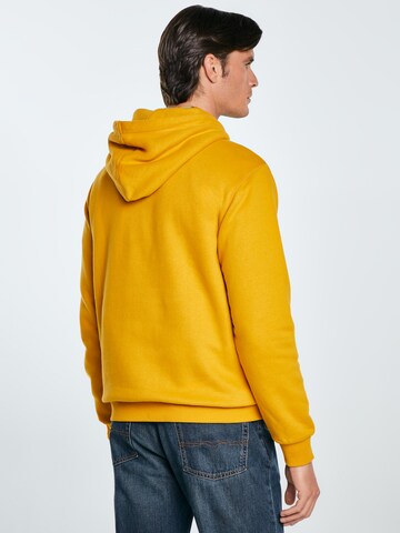 Sweat-shirt 'ASLAN' BIG STAR en jaune