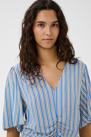 SOAKED IN LUXURY Bluse 'SLArjana' in Blau
