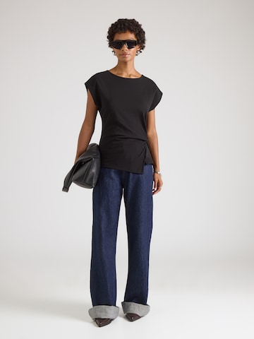 monari Shirt in Black