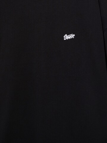 Pull&Bear T-Shirt 'STWD' in Schwarz