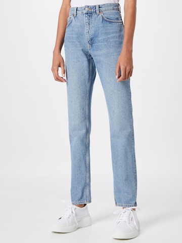 Monki Regular Jeans in Blauw: voorkant