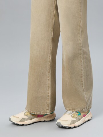 Flower Mountain Platform trainers 'YAMANO 3 UNI L.E.' in White: front