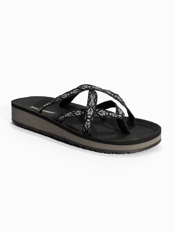 Infradito 'Hanna' di Minnetonka in nero