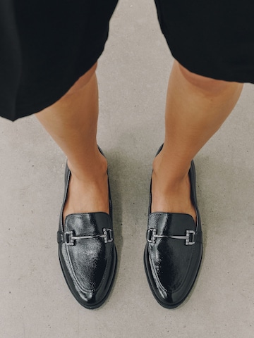 Slipper 'Forever Comfort' di Next in nero