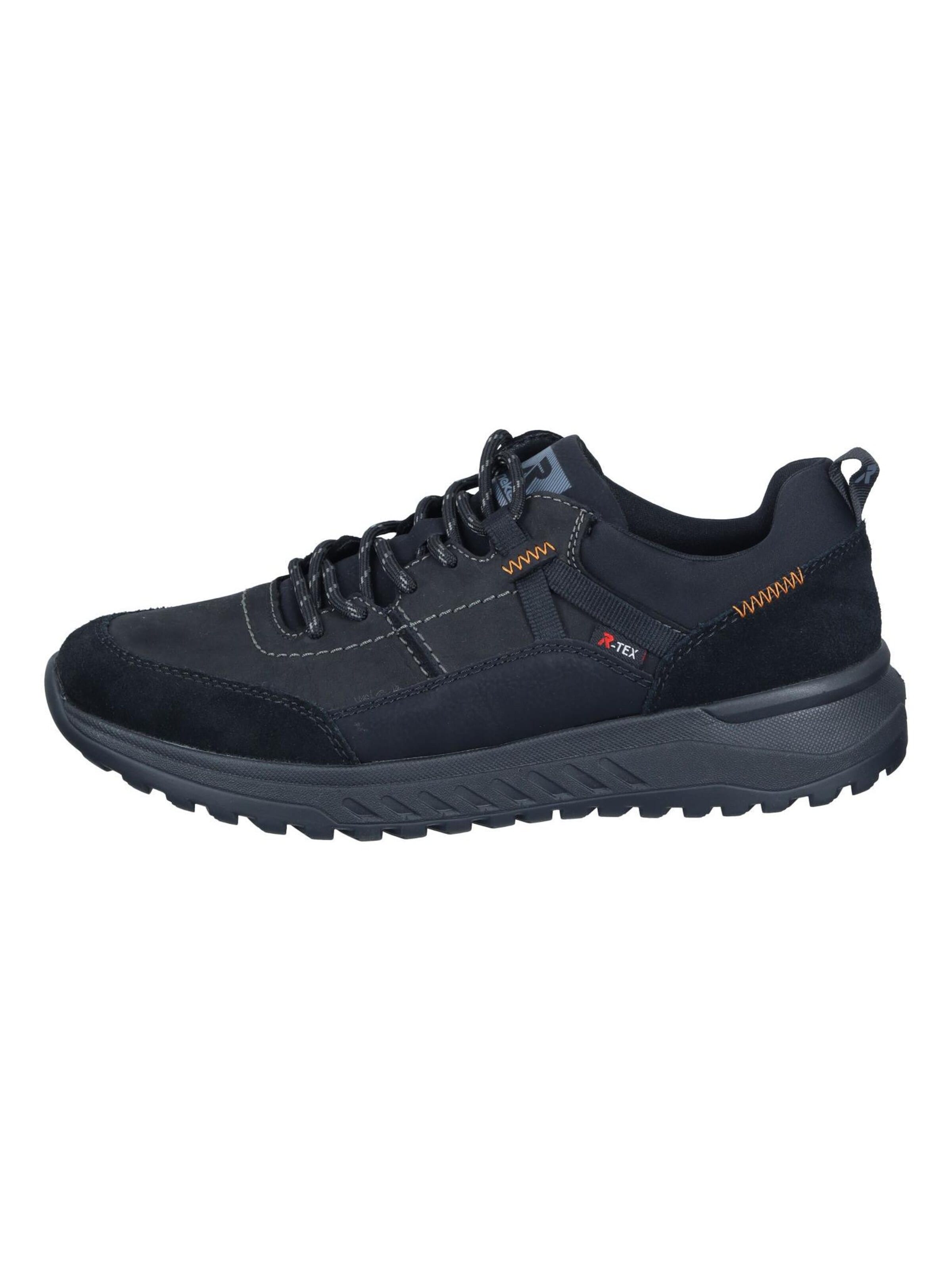 Chaussure à lacets Rieker en noir