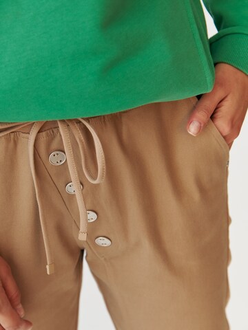 TATUUM Regular Trousers 'Naziri' in Beige
