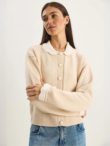 Bianco Lucci - Casaco de malha em bege