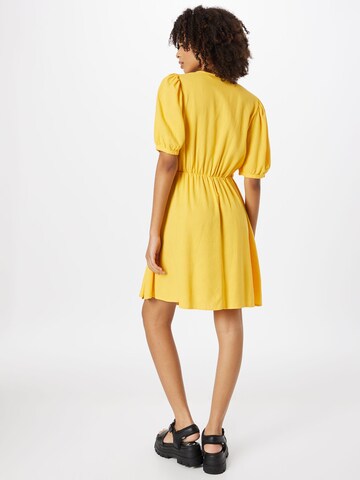 Robe 'JESMILO' VERO MODA en jaune