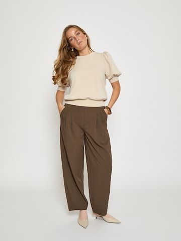 Top 'Livna' di minus in grigio