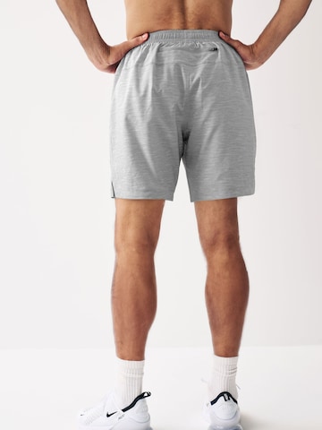 Next Regular Sportshorts in Grau