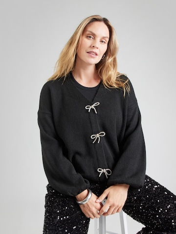 ONLY Carmakoma Pullover 'CARDONNA' in Schwarz: Vorderseite