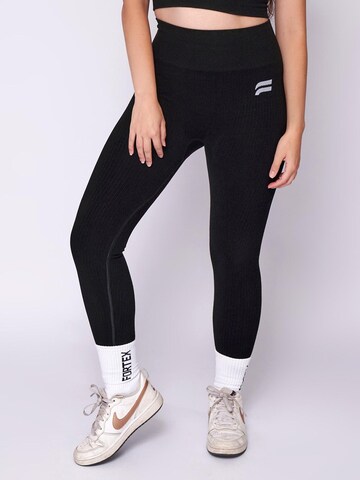Fortex Fitness Skinny Legginsy 'Seamless Essential' w kolorze czarny