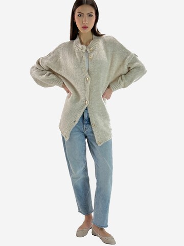 Elara Strickjacke in Beige